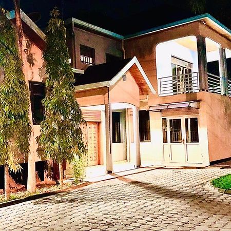 Kigali Airport Suites Bagian luar foto