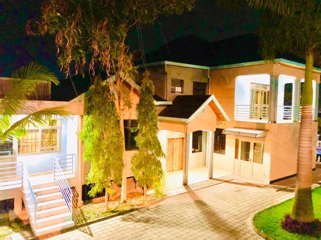 Kigali Airport Suites Bagian luar foto