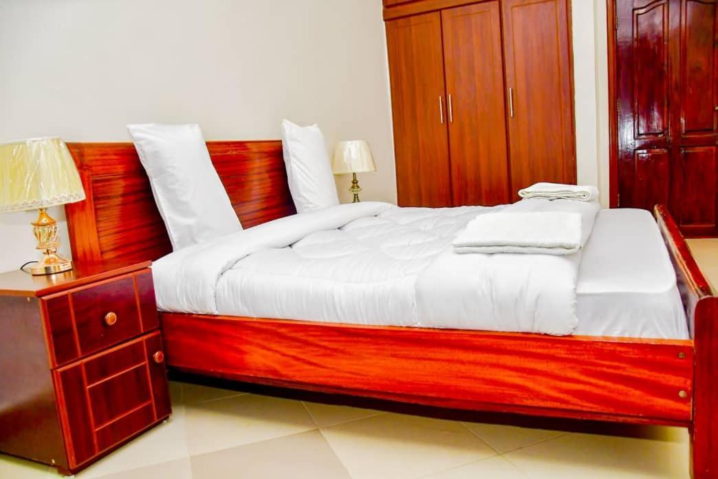 Kigali Airport Suites Bagian luar foto