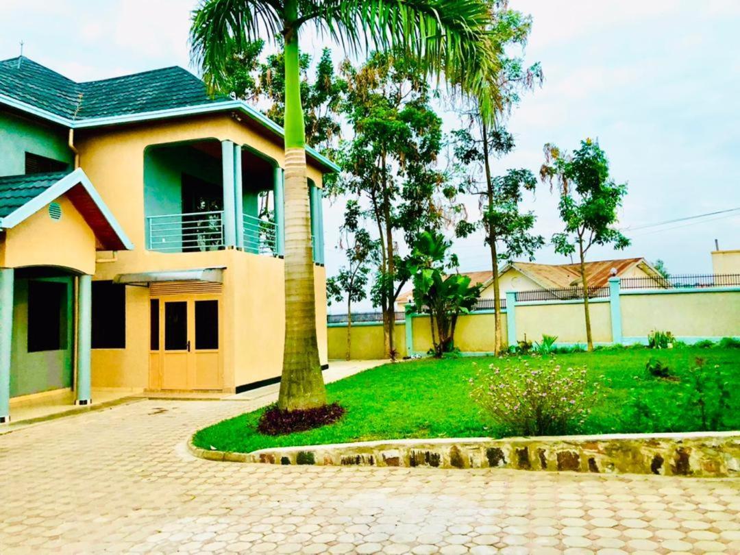 Kigali Airport Suites Bagian luar foto